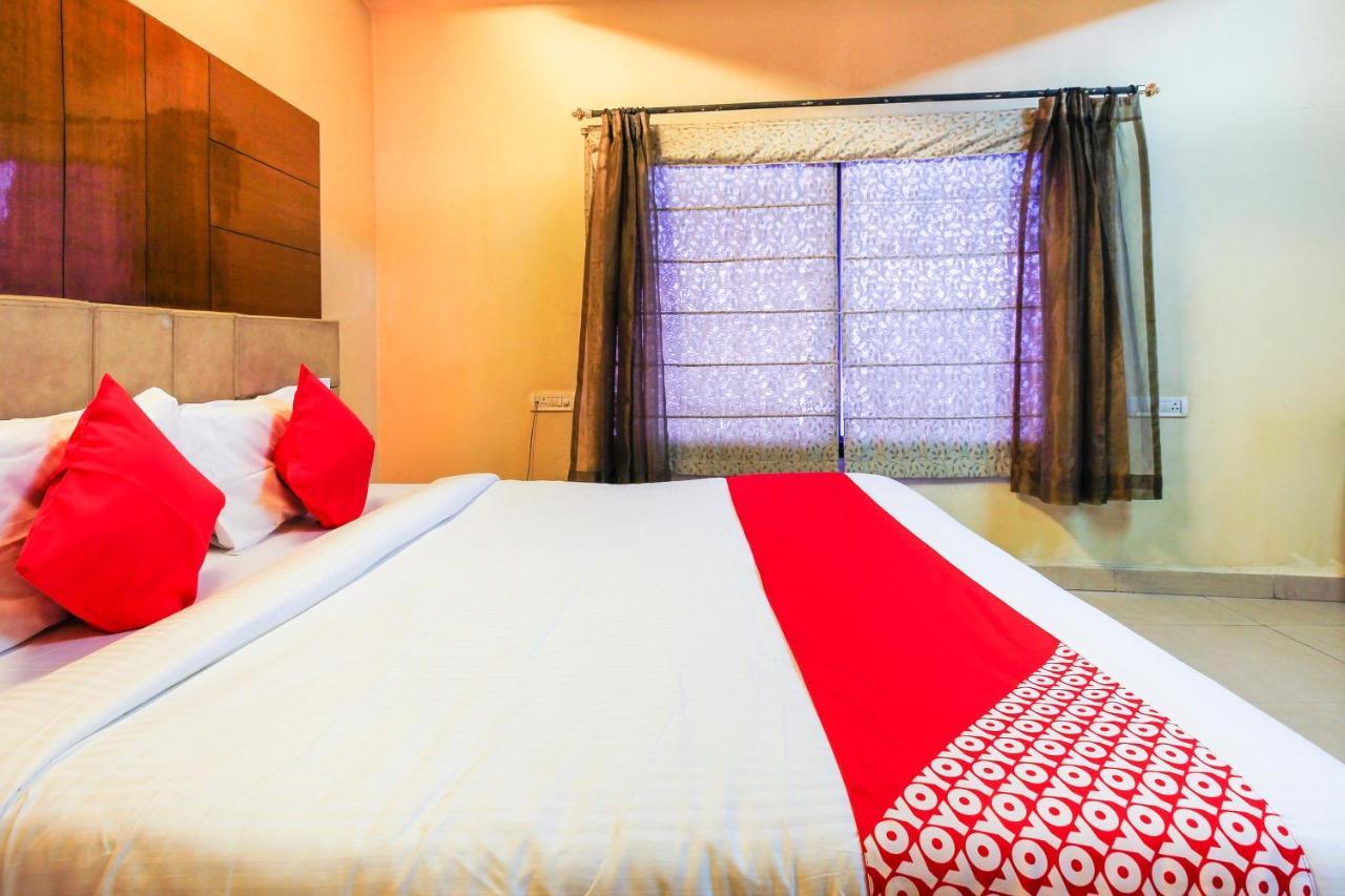 Oyo Hotel Metro International Near Lb Stadium Hyderabad Luaran gambar