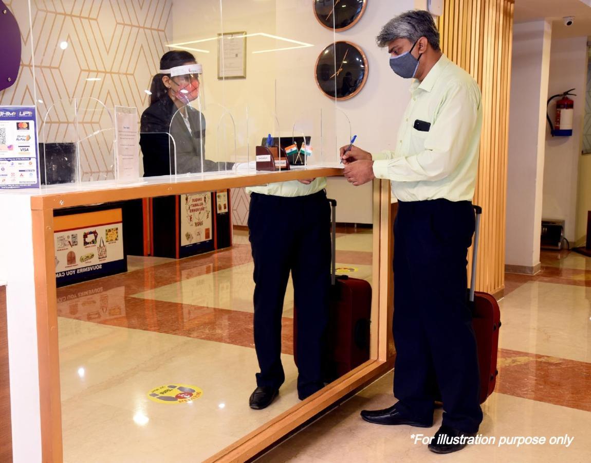 Oyo Hotel Metro International Near Lb Stadium Hyderabad Luaran gambar