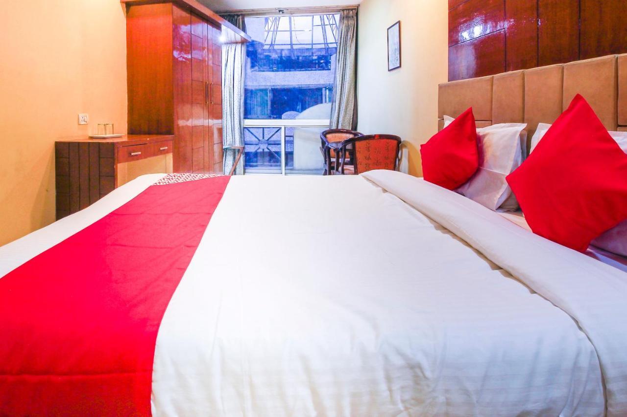 Oyo Hotel Metro International Near Lb Stadium Hyderabad Luaran gambar